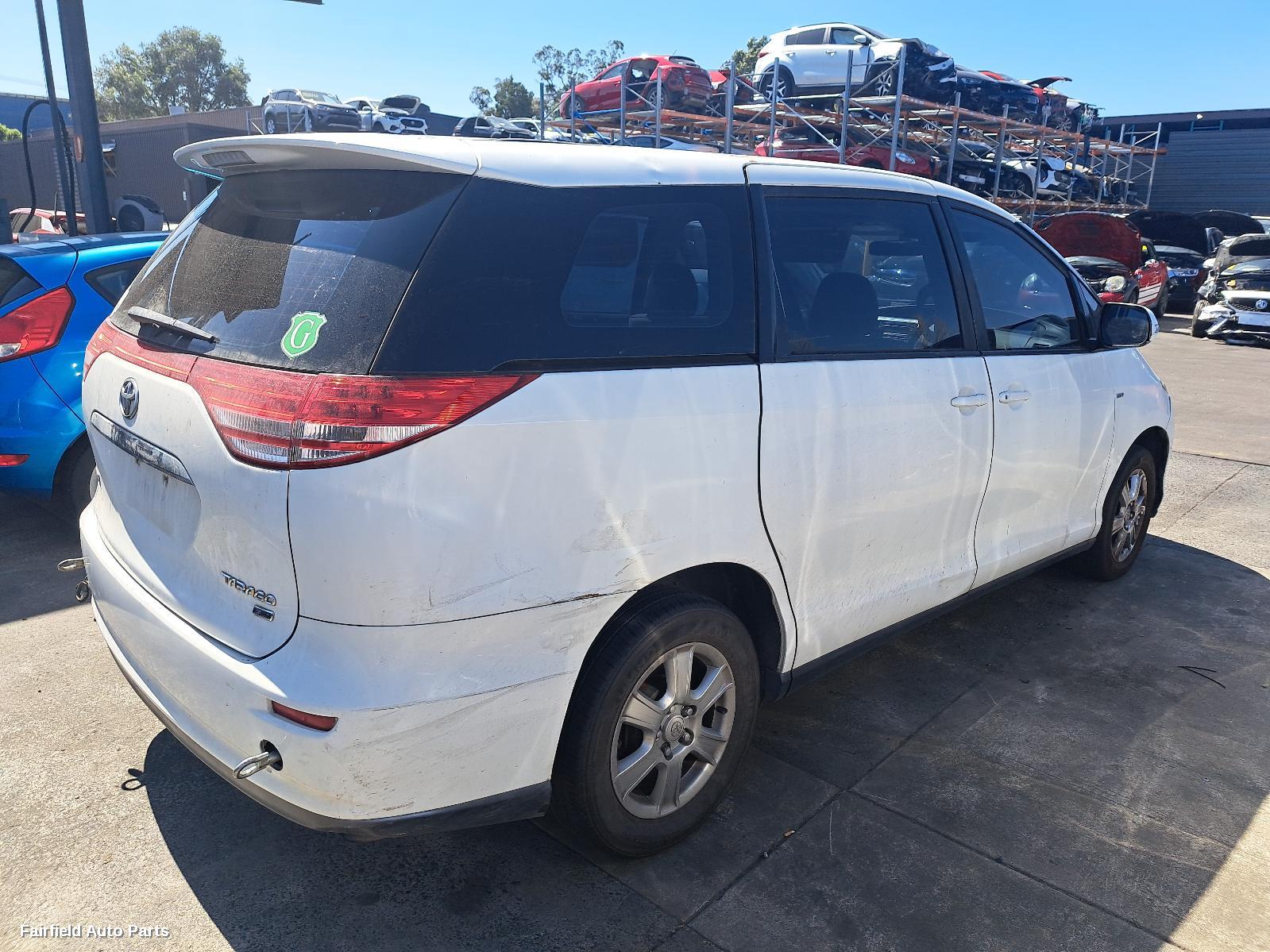 2006 Toyota Tarago Left Taillight