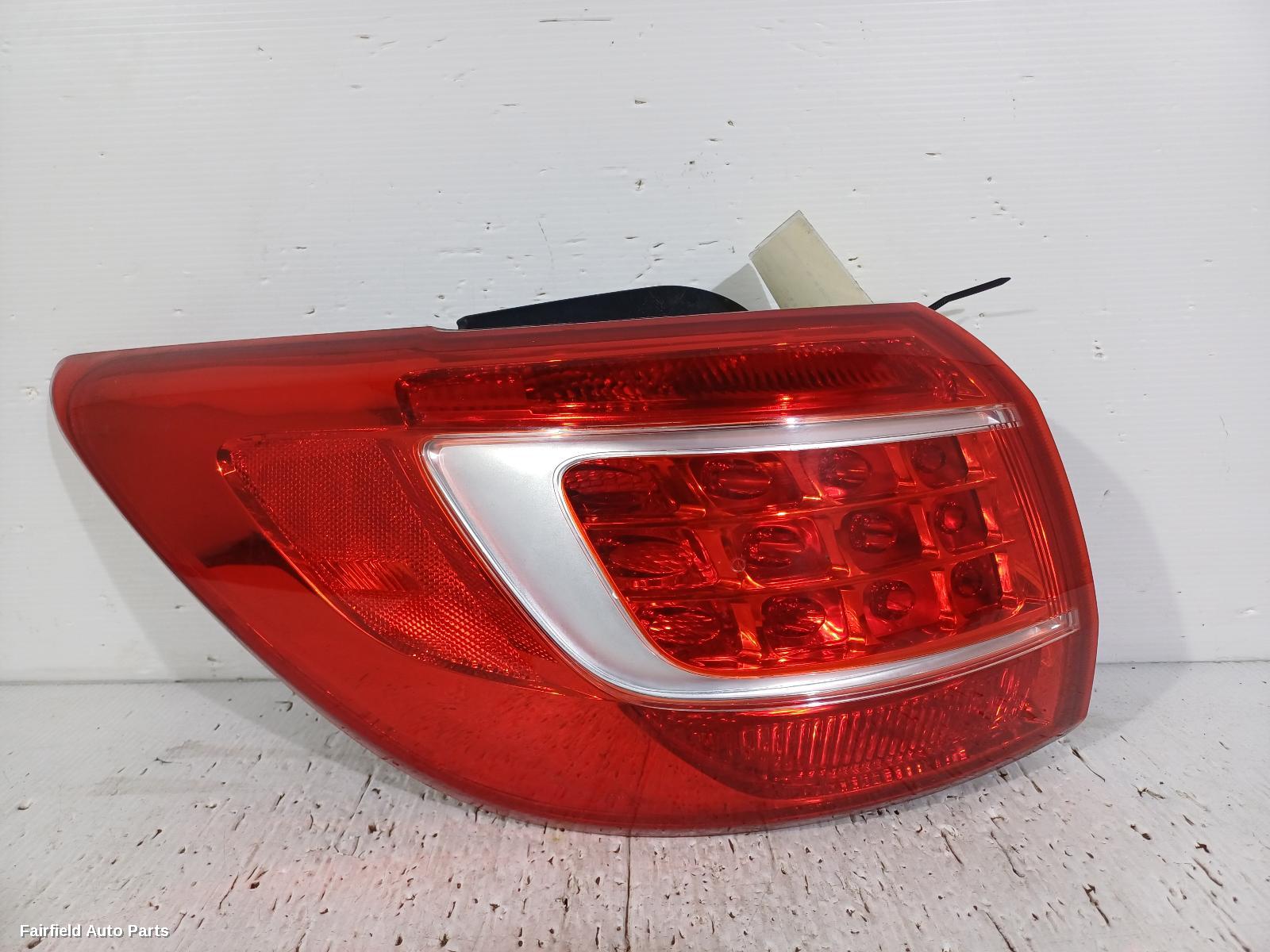 2010-2014 Kia Sportage Left Taillight