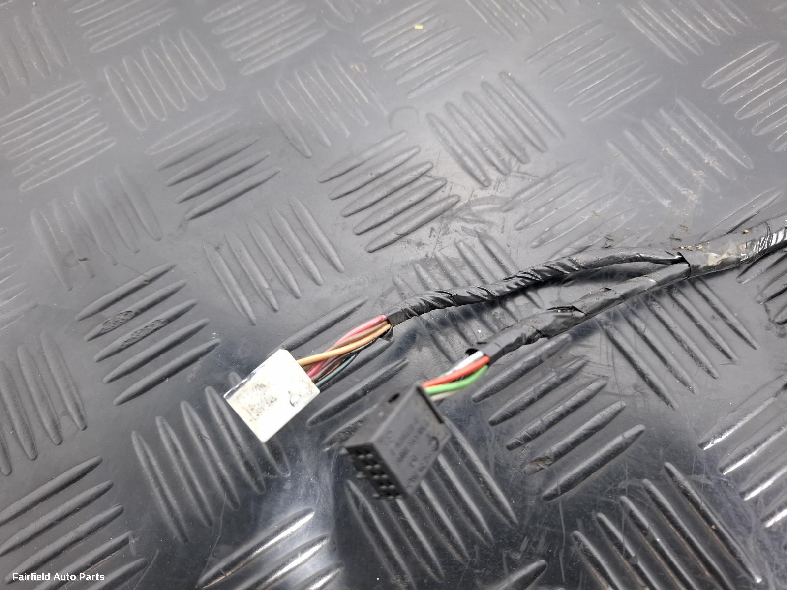 2010-2013 Jeep Grandcherokee Left Door Mirror