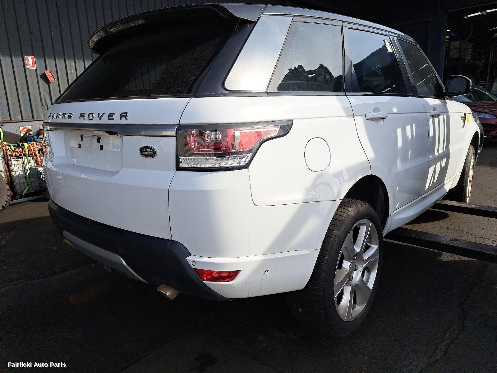2016 Land Rover Rangerover Sport Rear Bumper