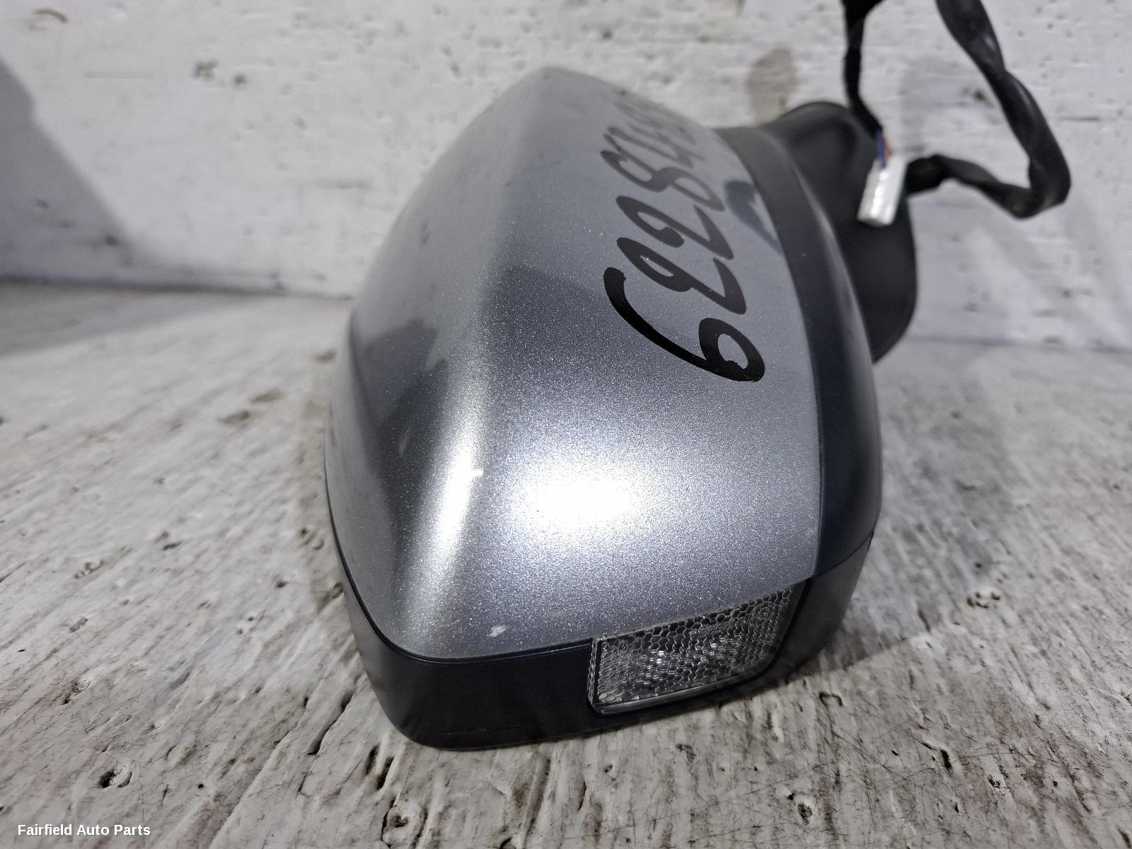 2013-2016 Mazda 3 Right Door Mirror