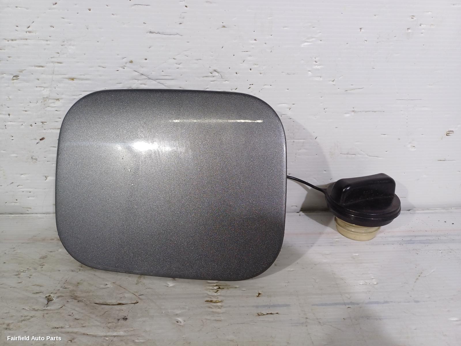 2013-2021 Nissan Qashqai Fuel Door Filler