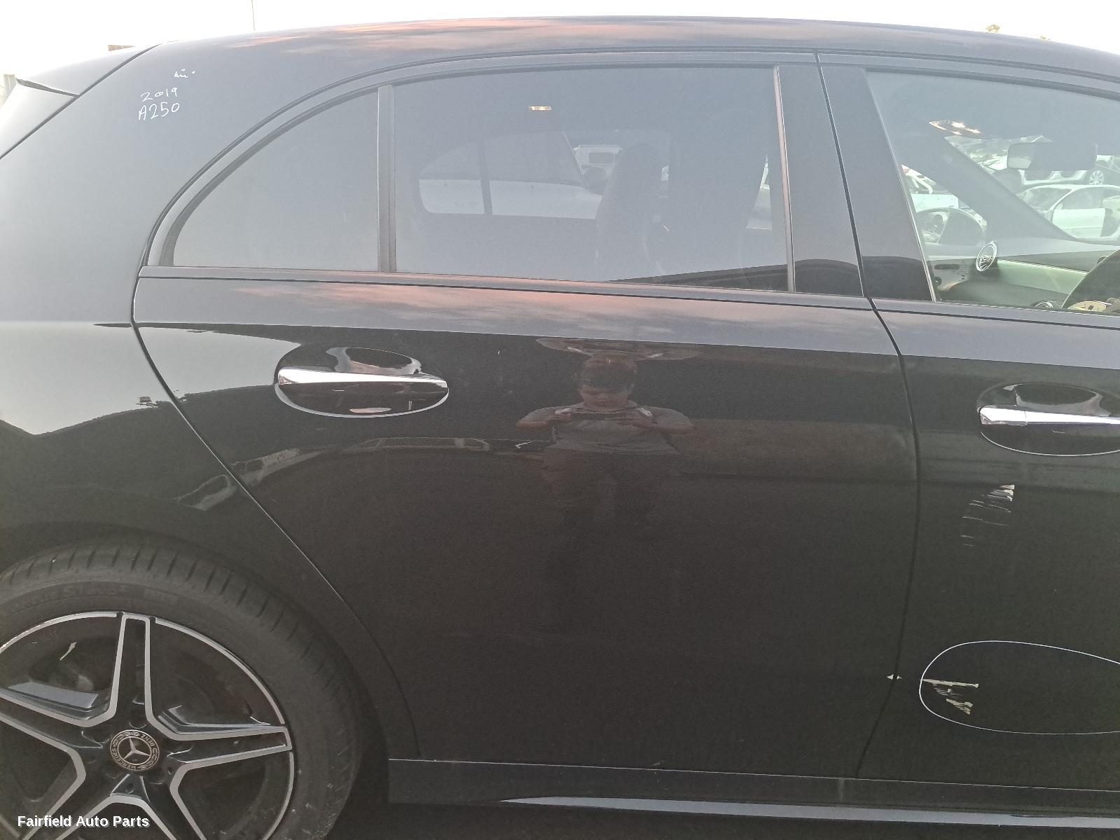 2018-2023 Mercedes A Class Right Door Mirror
