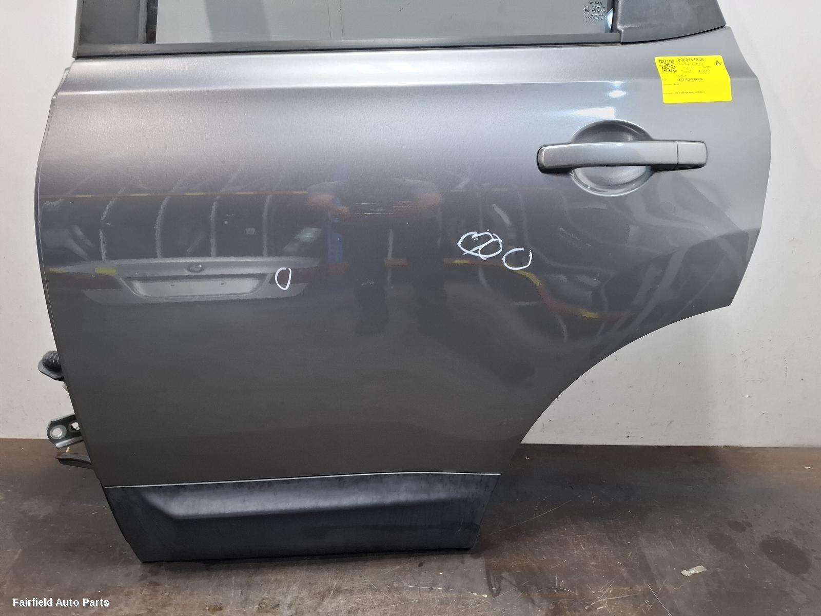 2007-2014 Nissan Dualis Left Rear Door Sliding