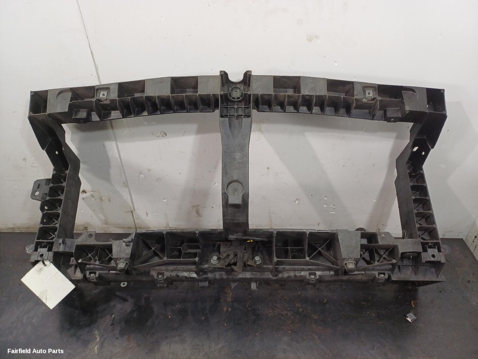 2015-2026 Renault Trafic Radiator Support