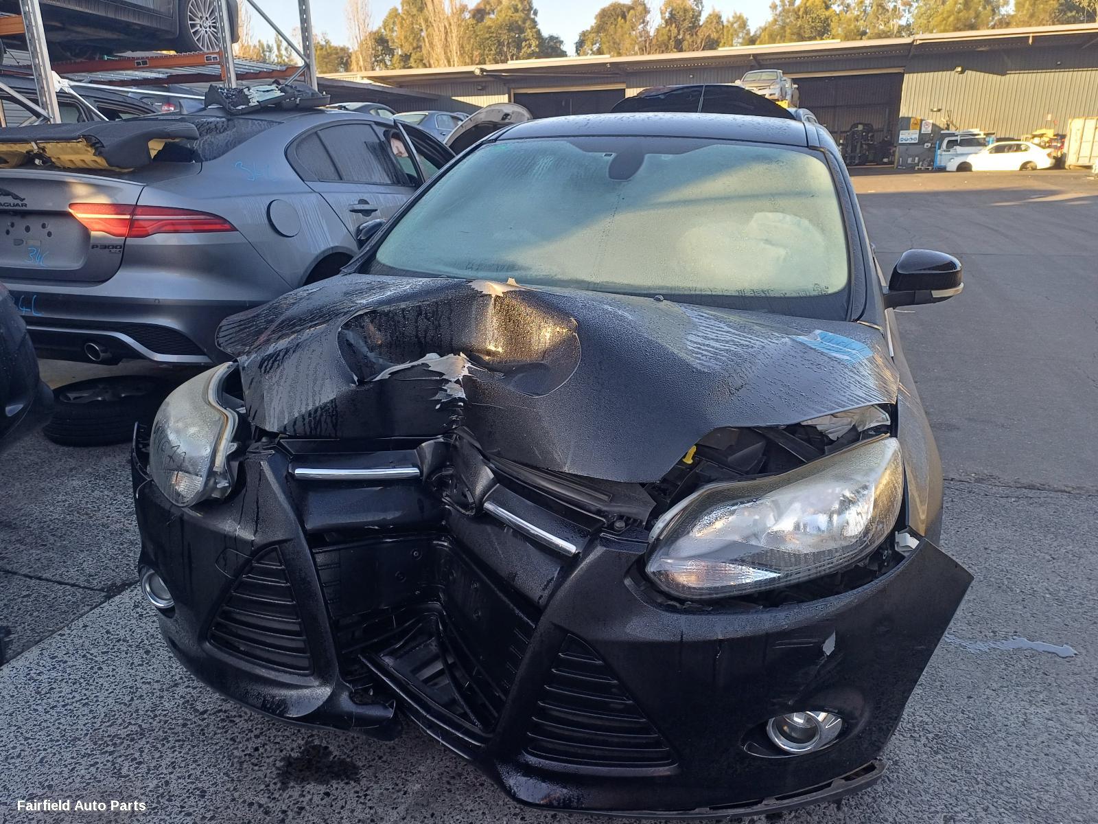 2011 Ford Focus Left Rear Door Sliding