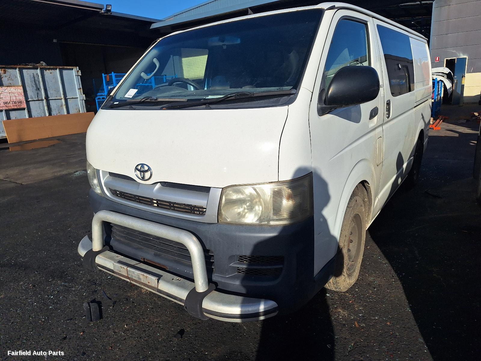 2005-2009 Toyota Hiace Axle