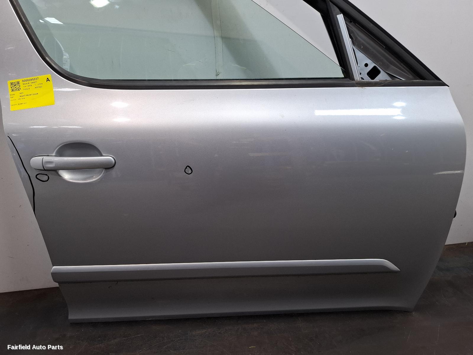 2011-2017 Skoda Yeti Right Front Door