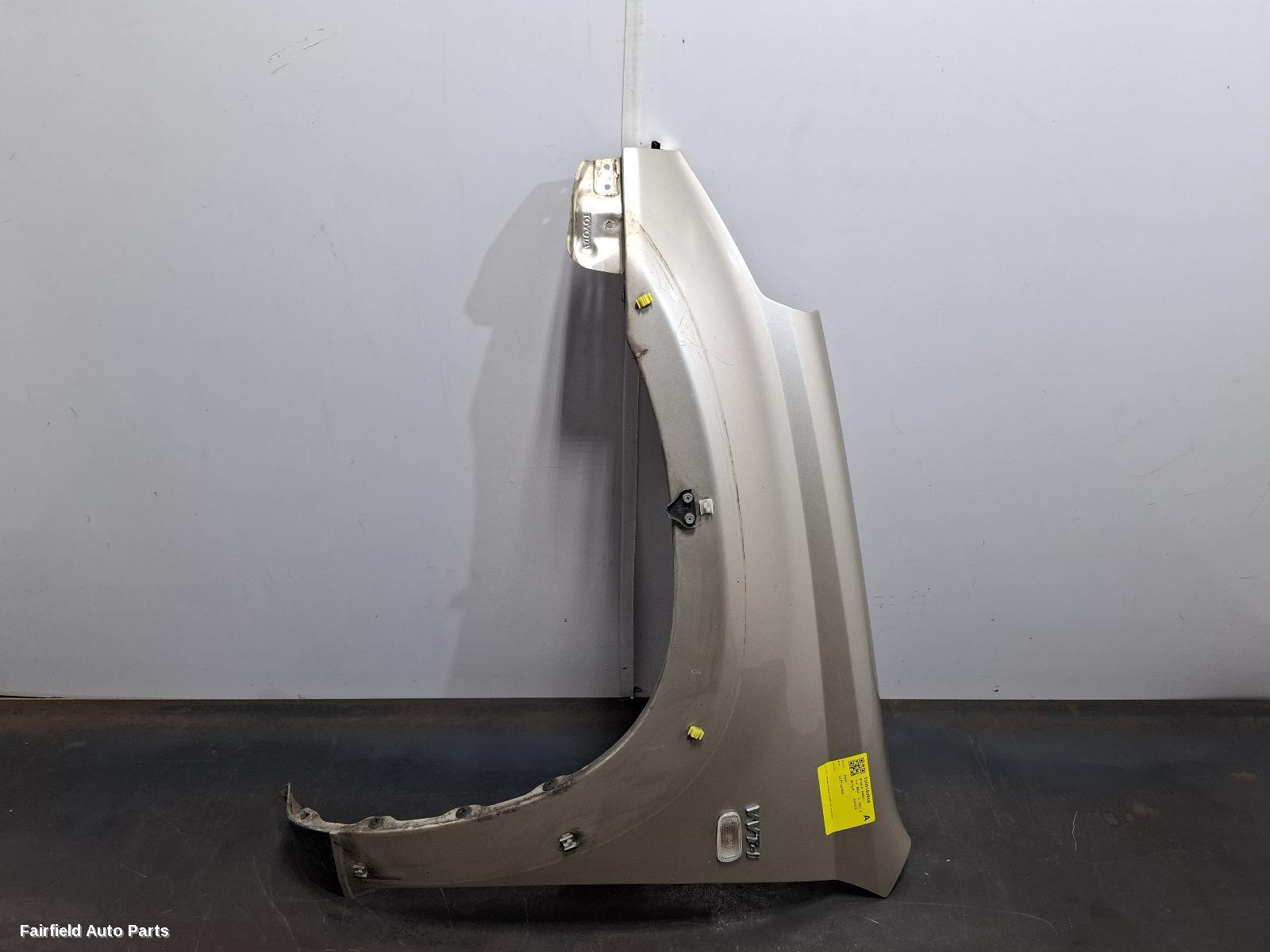 2003-2005 Toyota Rav4 Left Guard