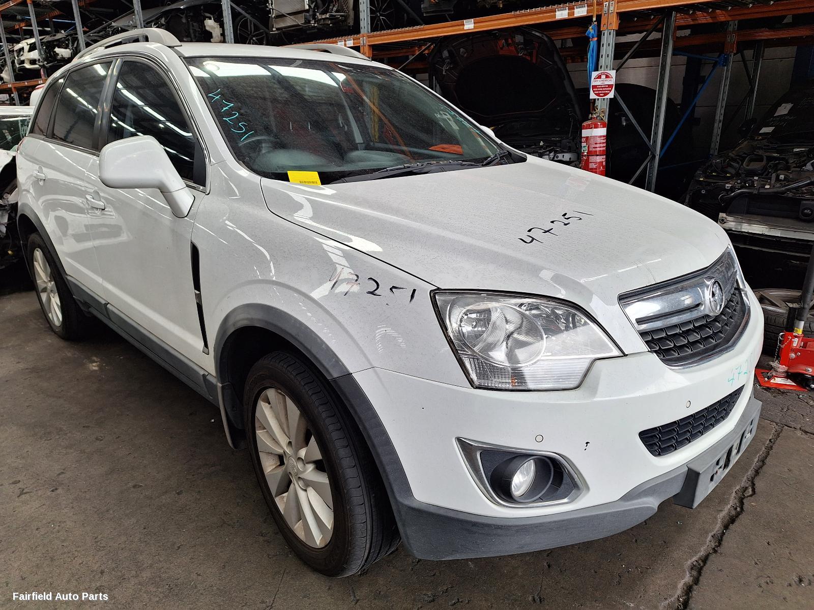 2015 Holden Captiva Left Door Mirror