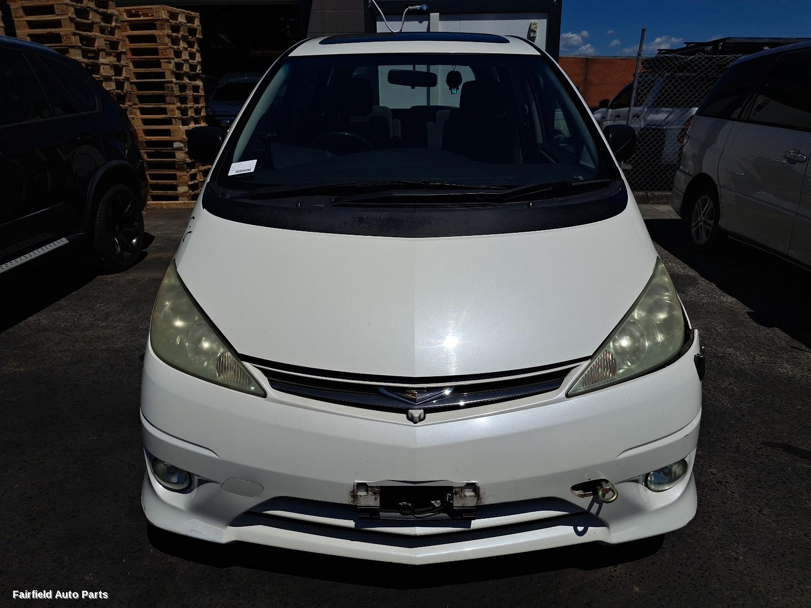 2005 Toyota Estima Right Taillight