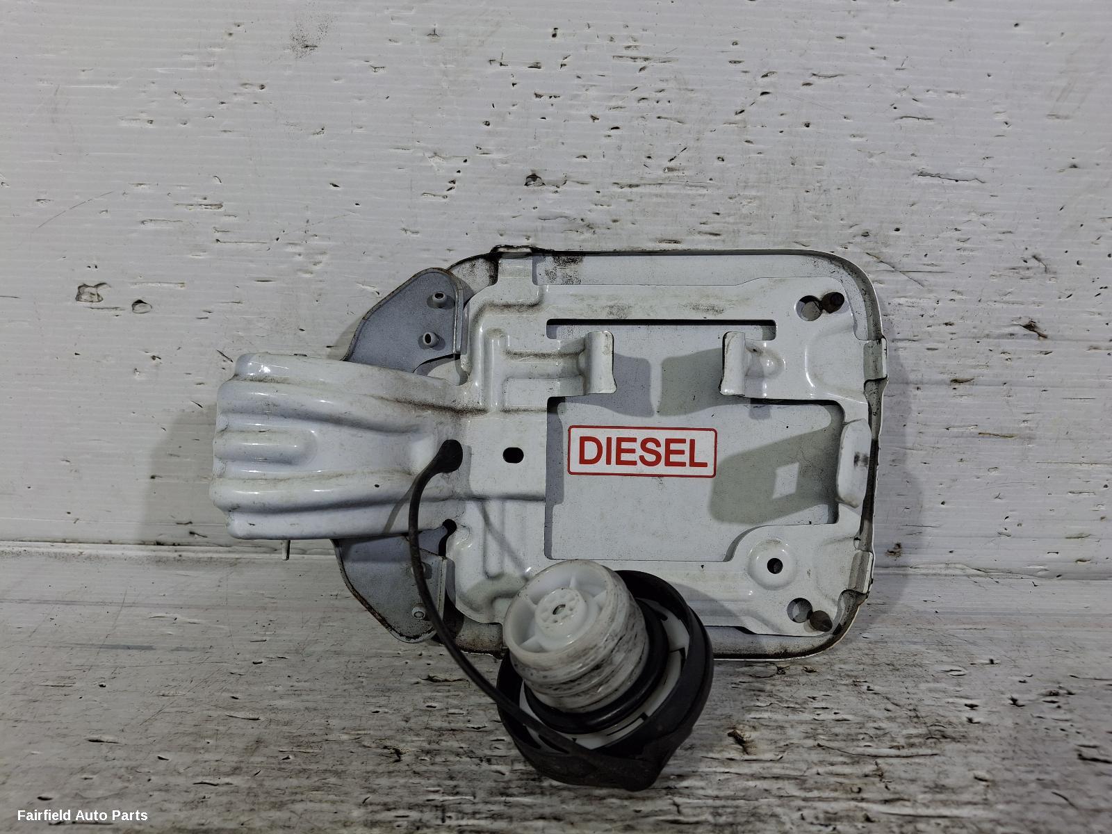 2015-2021 Ldv G10 Fuel Door Filler