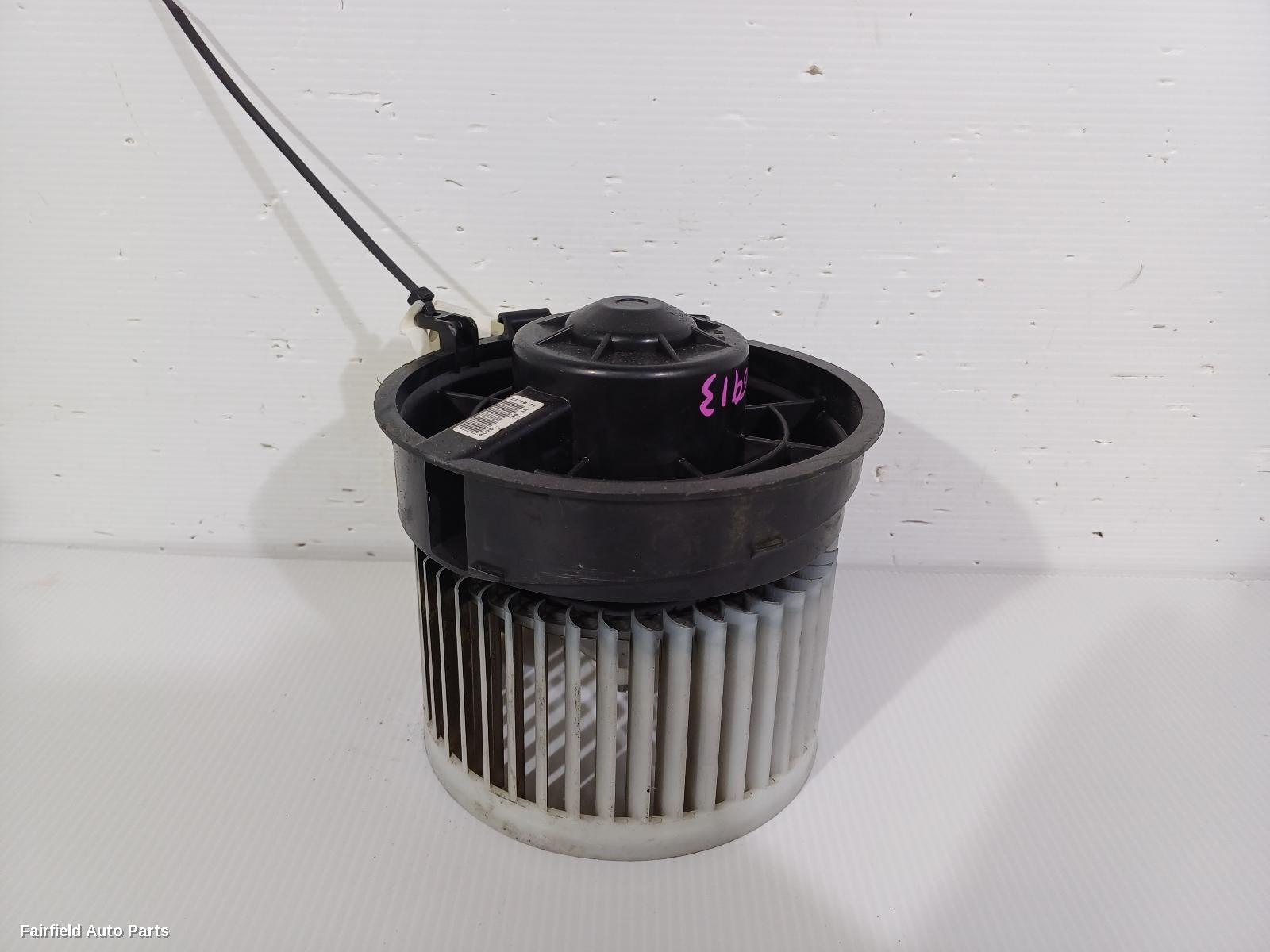 2007-2014 Nissan Dualis Heater Fan Motor