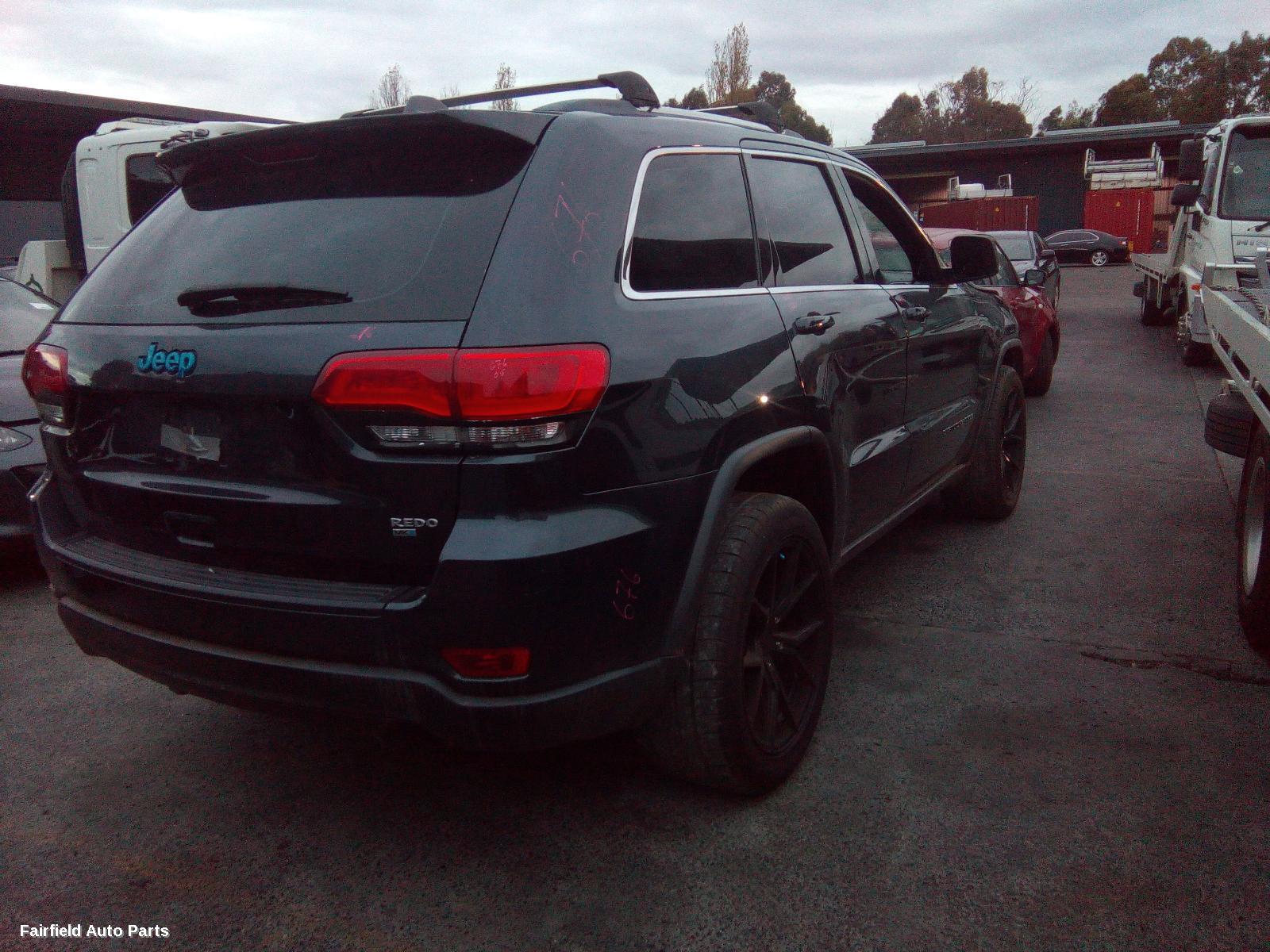 2014 Jeep Grandcherokee Right Taillight