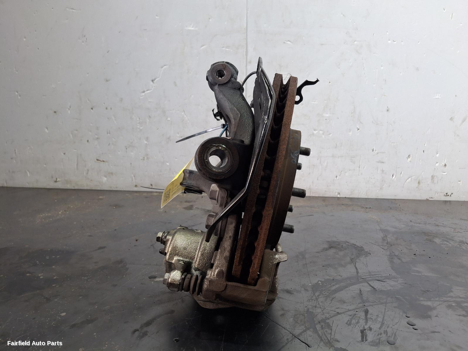 2016-2023 Toyota C-hr Right Front Hub Assembly