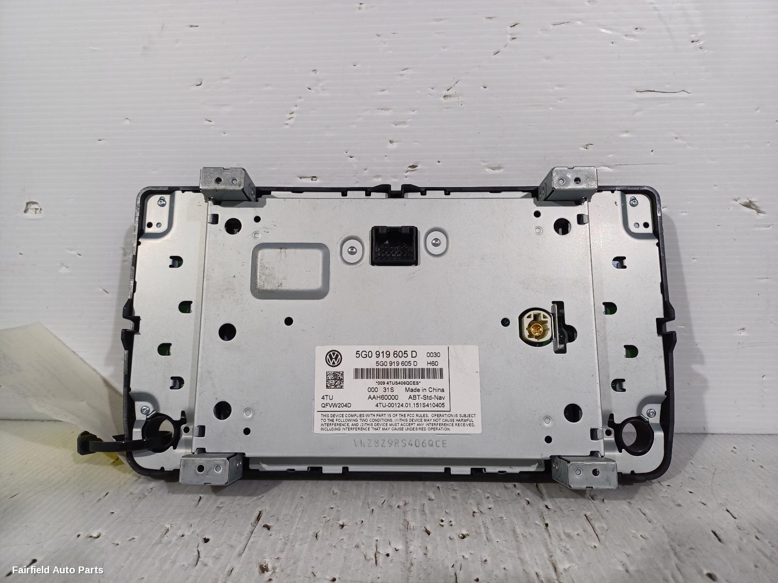 2012-2017 Volkswagen Golf Radio Cd Dvd Sat Tv