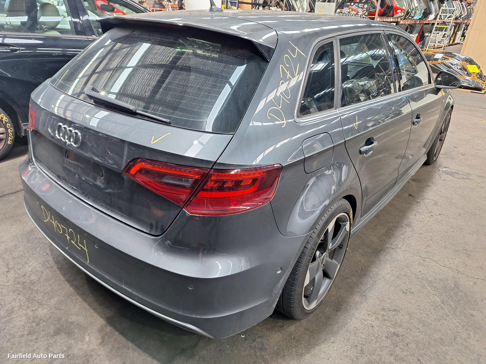 2013 Audi A3 Right Indicator Fog Side