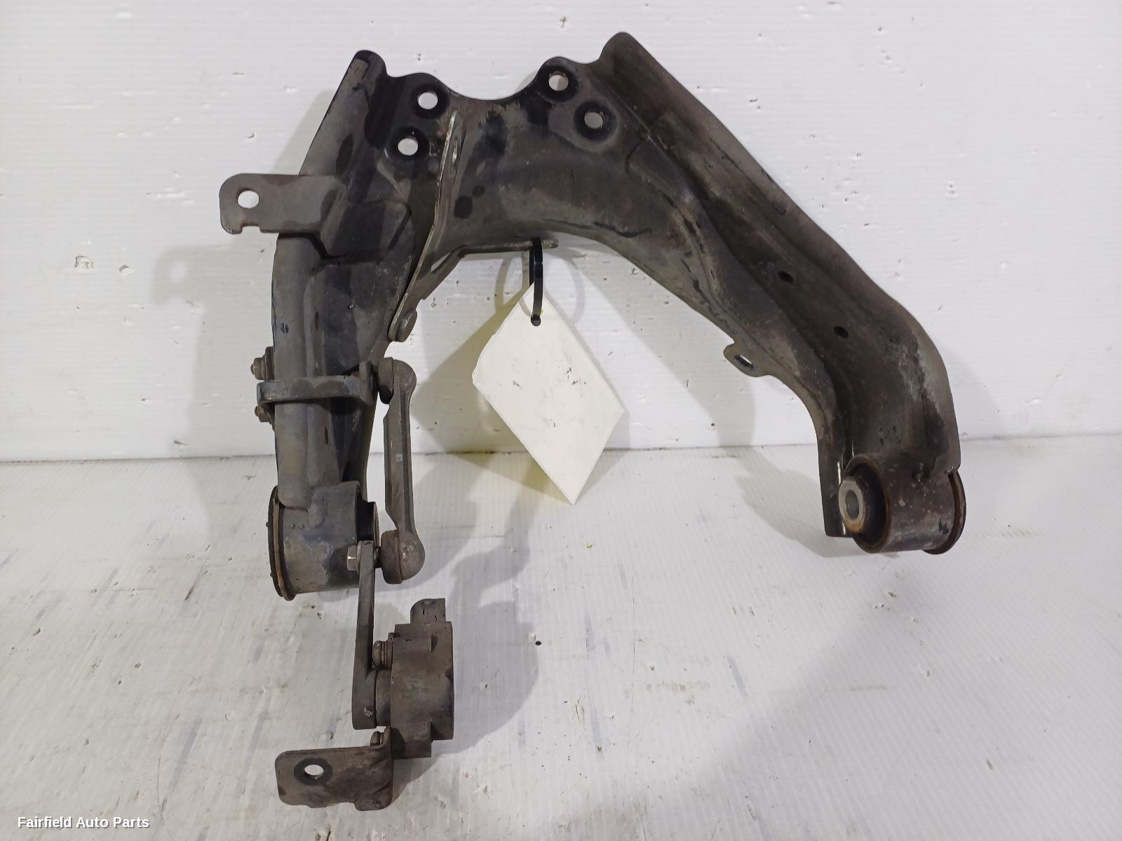 2017-2026 Ldv D90 Right Front Upper Control Arm