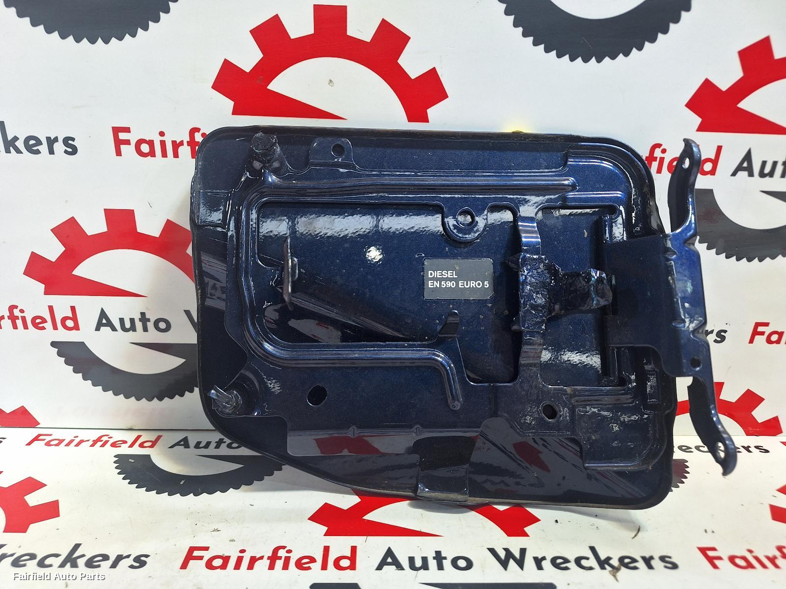 2015-2025 Nissan Navara Fuel Door Filler