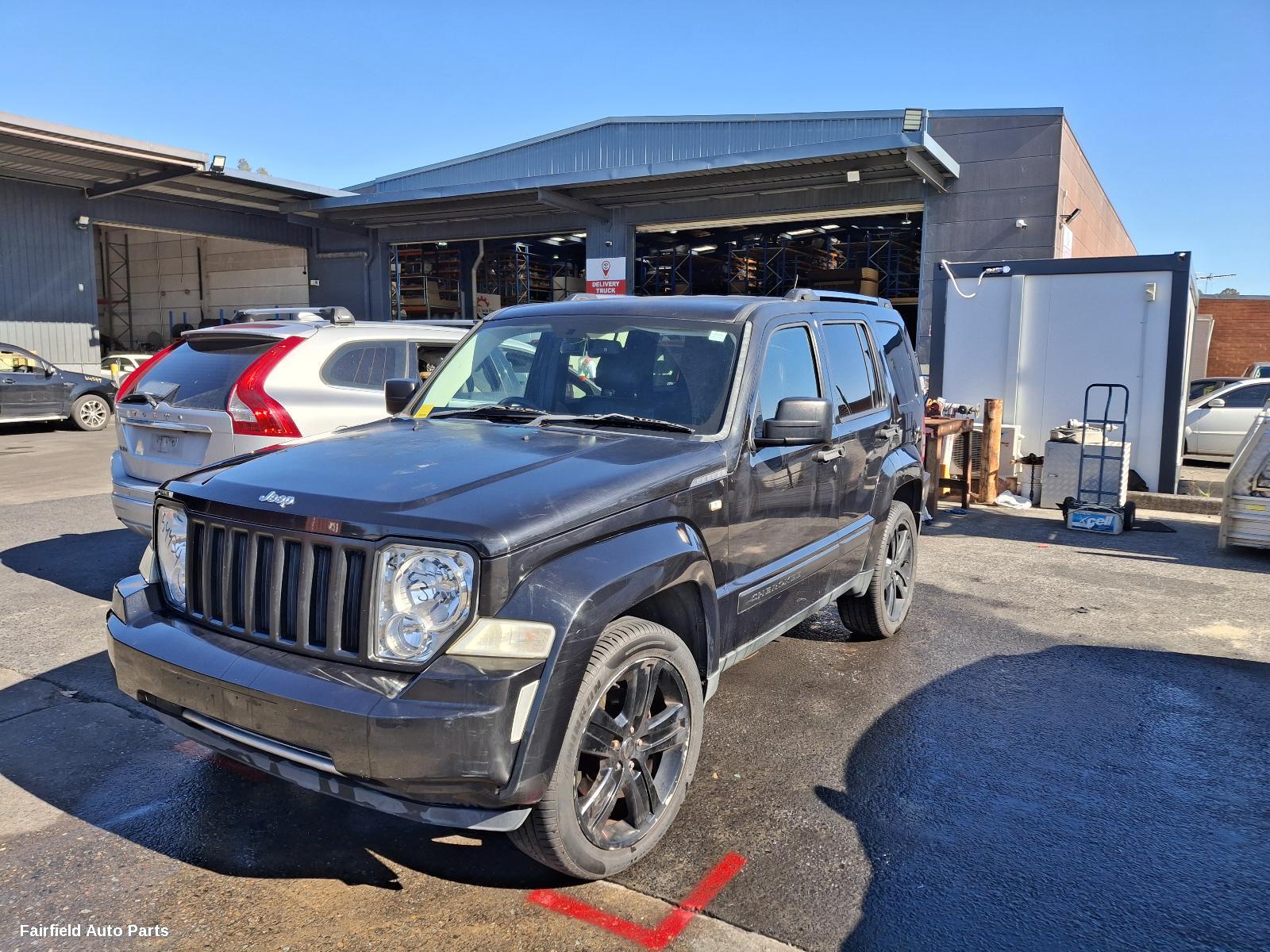 2012 Jeep Cherokee Right Headlamp