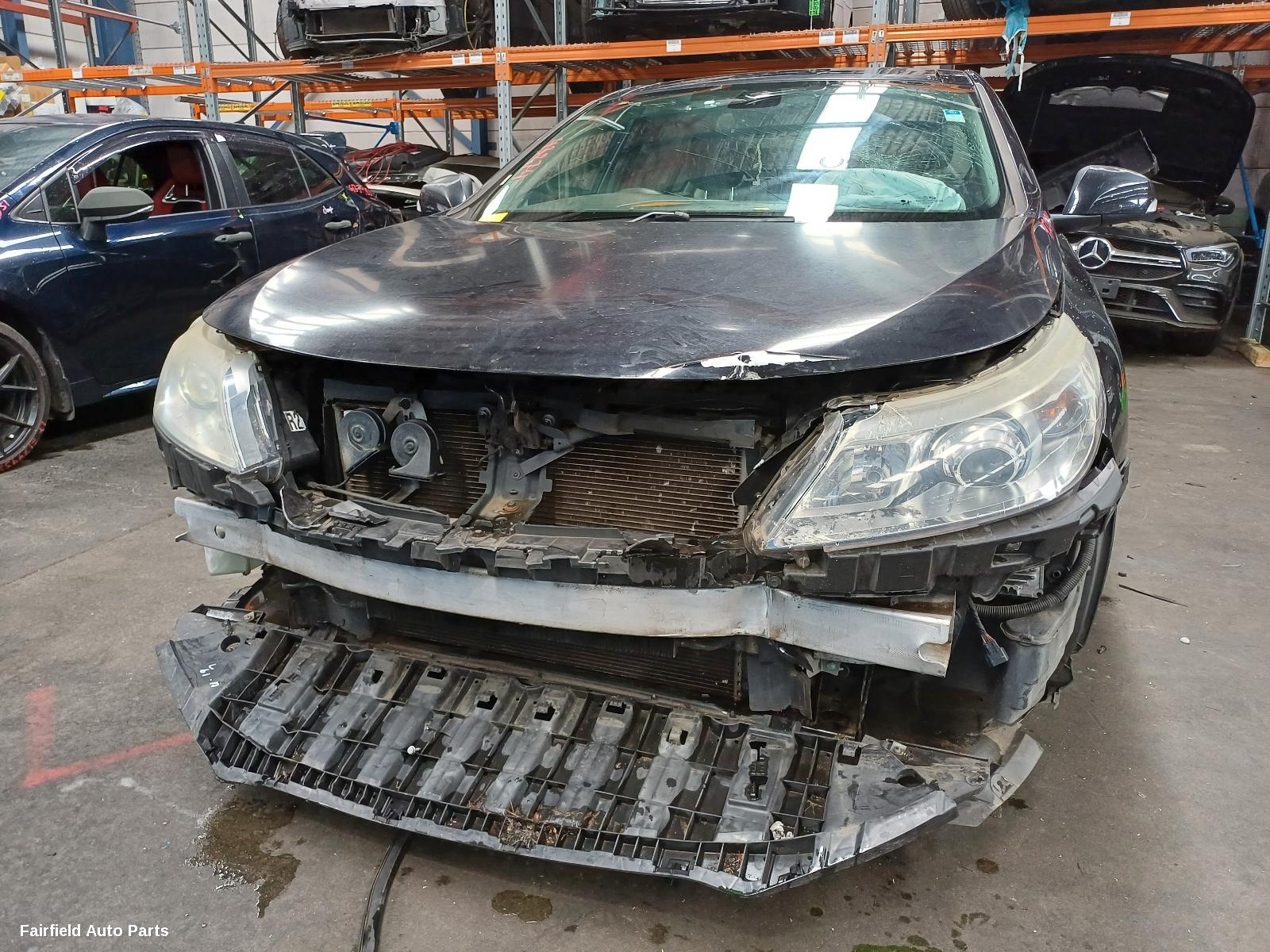 2011 Renault Latitude Left Door Mirror