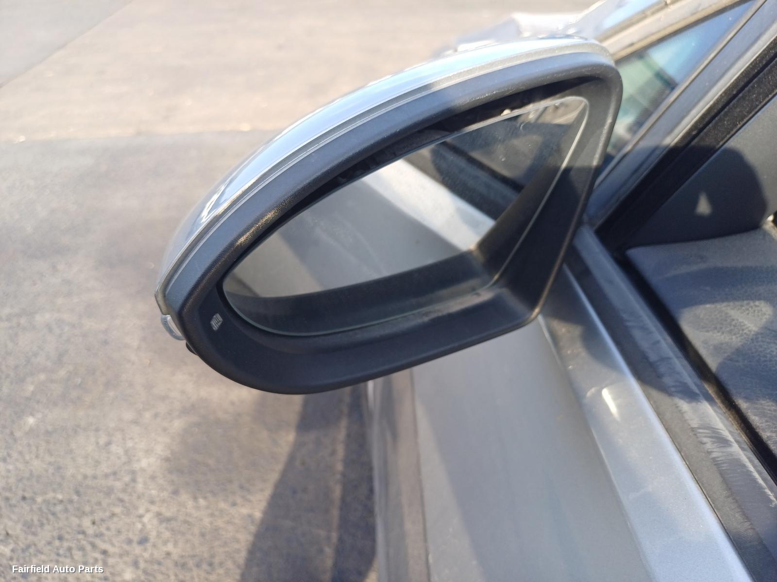 2017 Volkswagen Golf F Bar Reinforc Brack