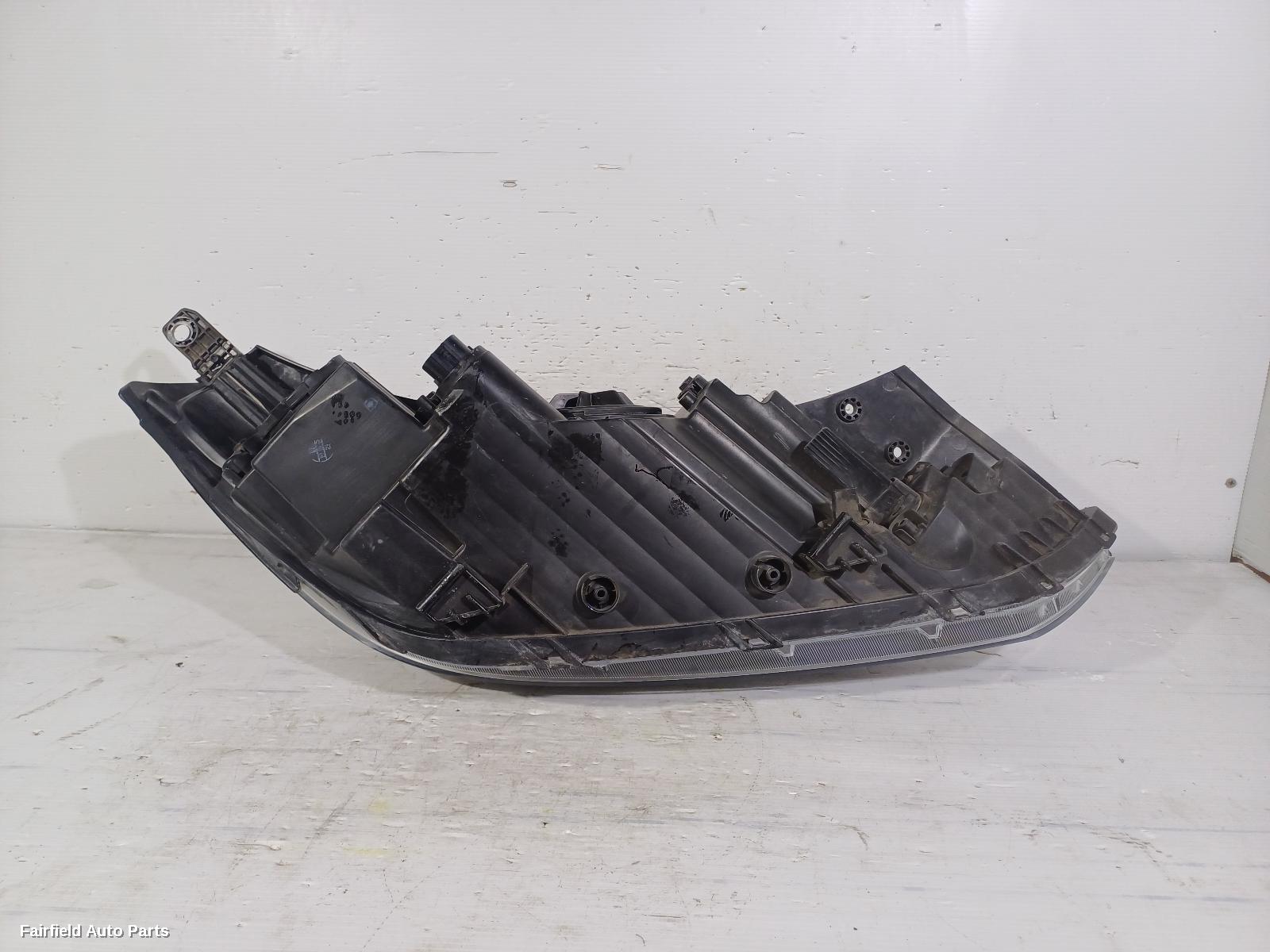 2015-2018 Hyundai Tucson Left Headlamp