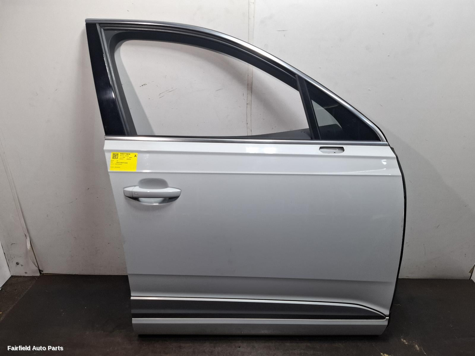 2015-2020 Audi Q7 Right Front Door
