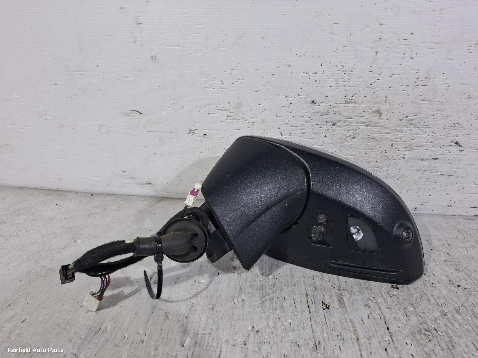 2022-2026 Mercedes Glc Class Left Door Mirror