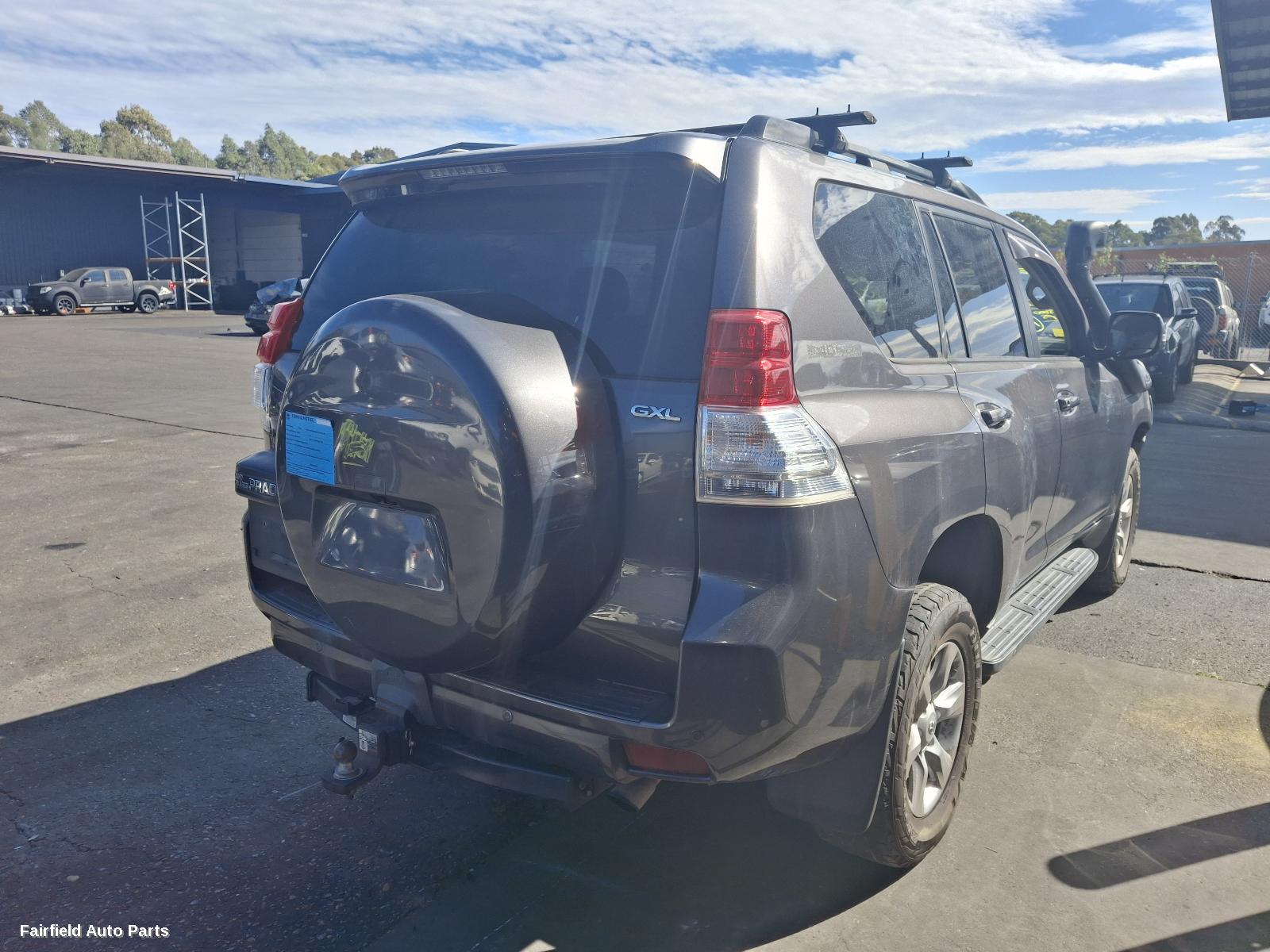 2009-2023 Toyota Prado Washer Bottle