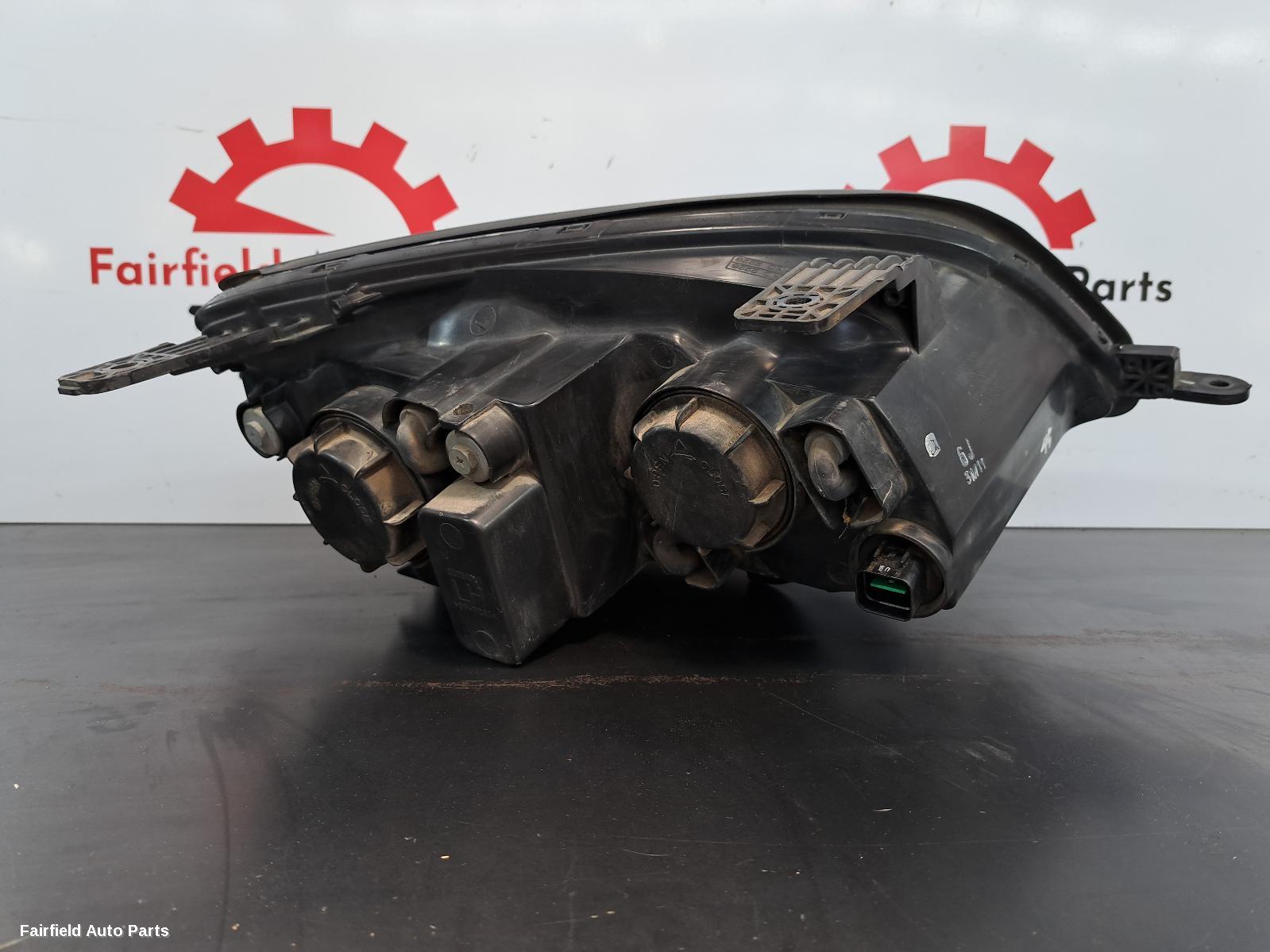 2014 Holden Captiva Left Headlamp