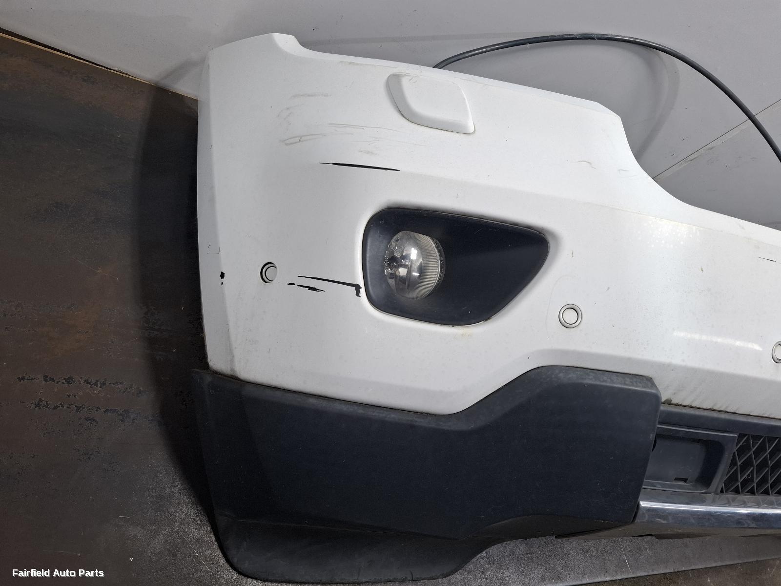 2010-2013 Jeep Grandcherokee Front Bumper