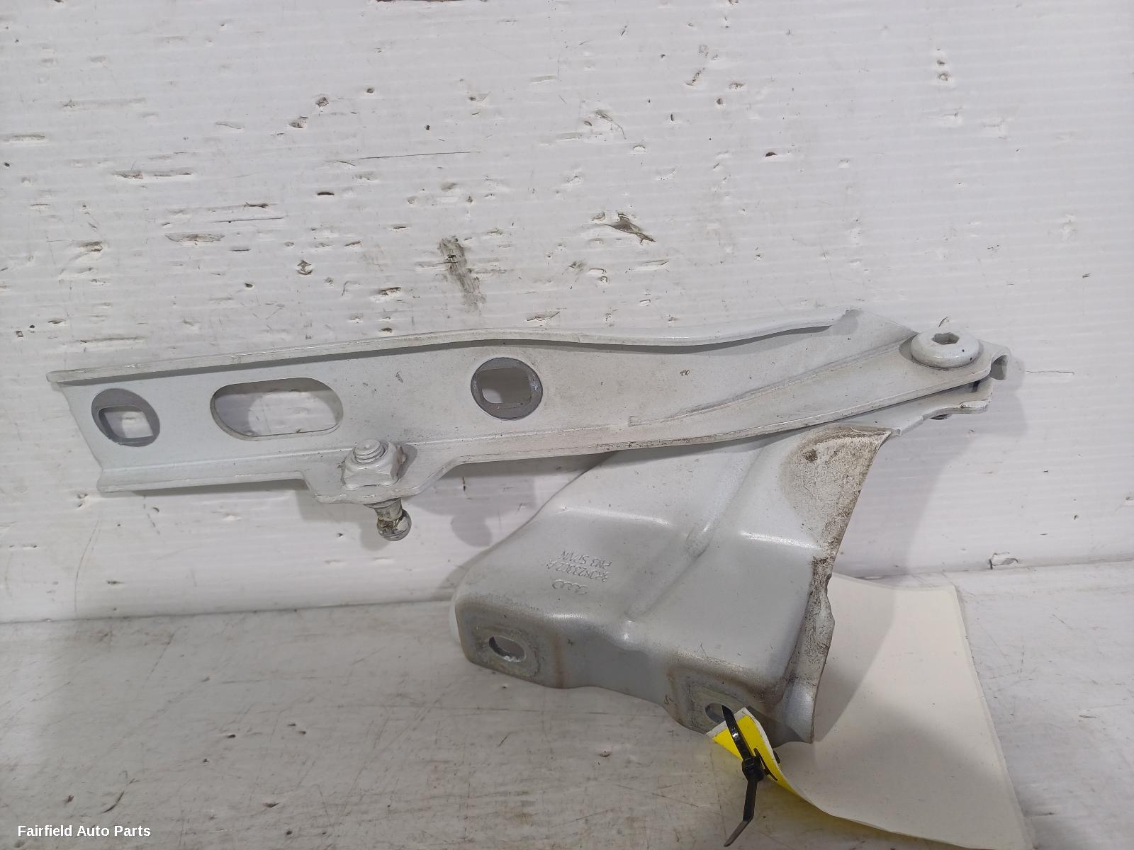 2015 Audi Q5 Bonnet Hinge Strut