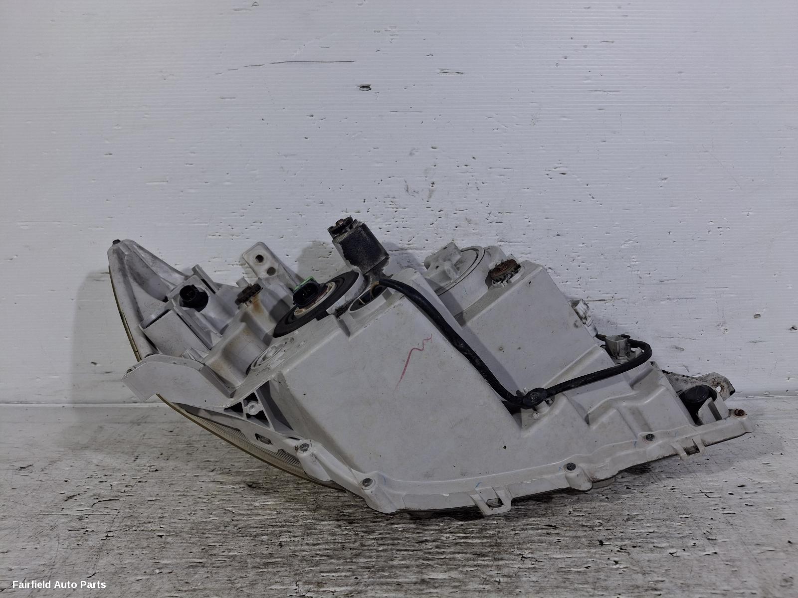 2006-2009 Toyota Aurion Left Headlamp