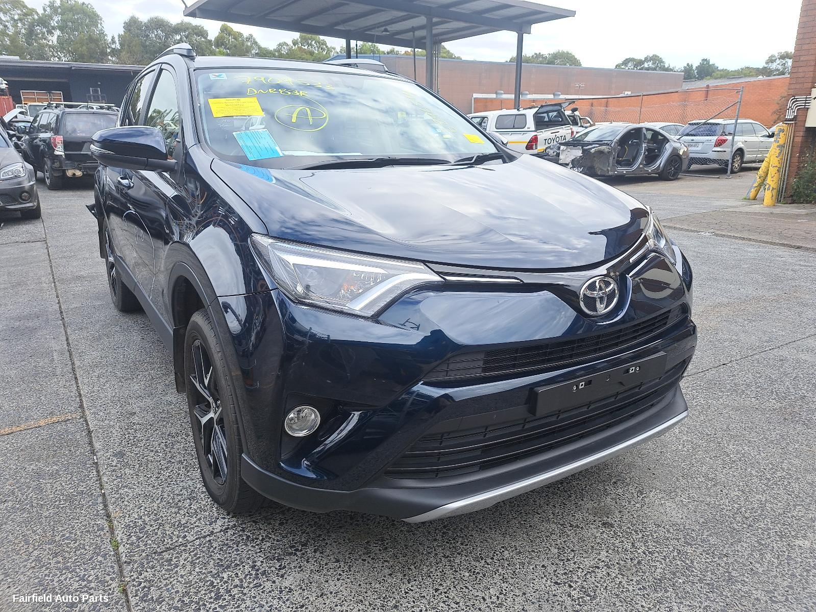 2017 Toyota Rav4 Left Front Strut