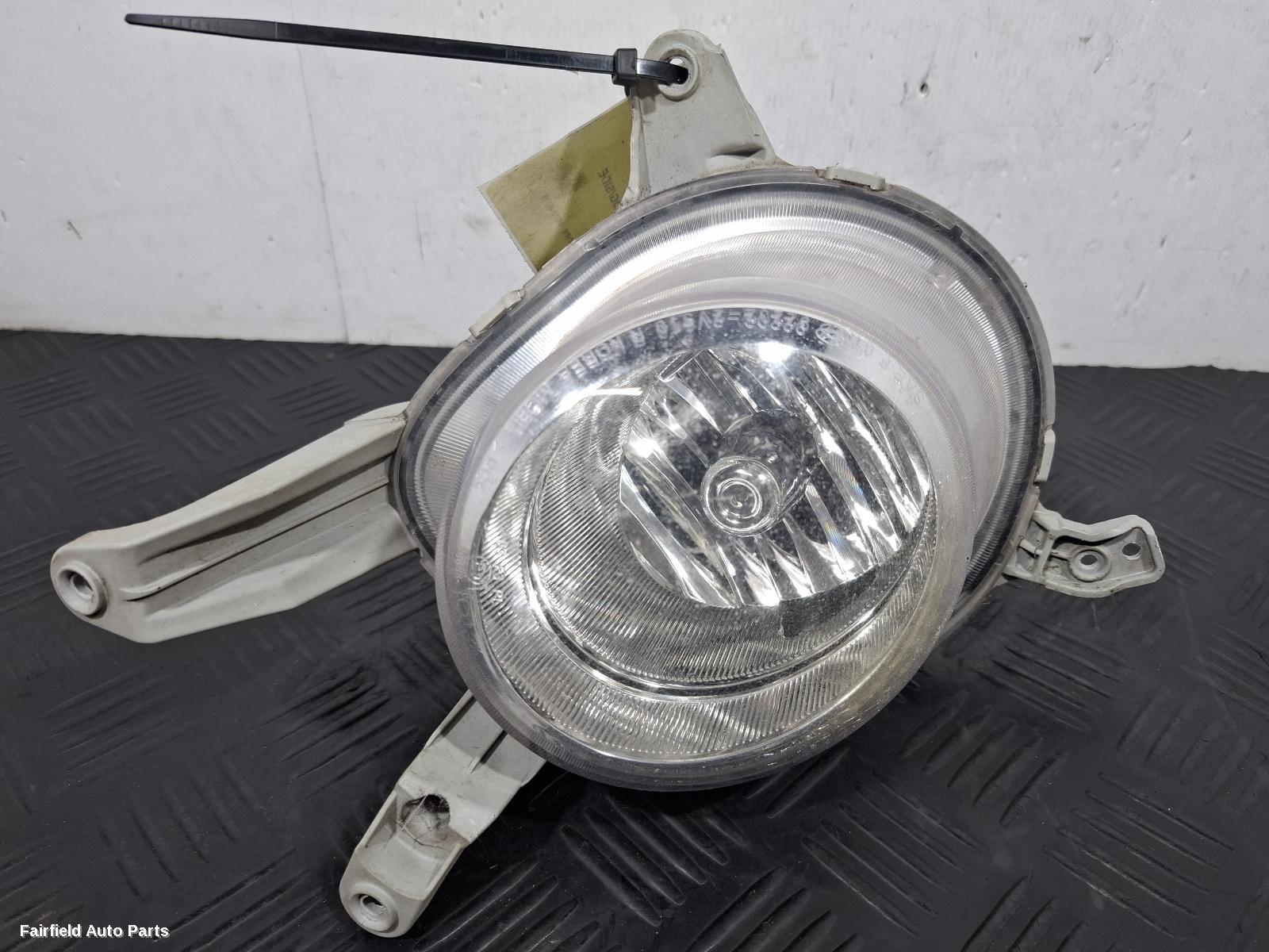 2012-2018 Hyundai Veloster Right Indicator Fog Side