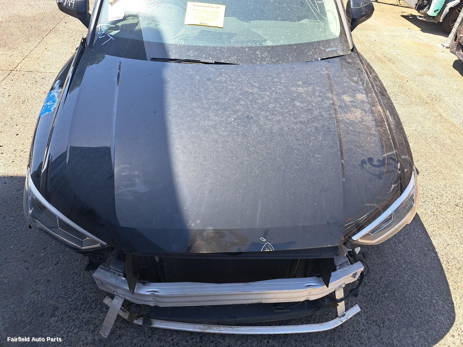 2020 Audi Q3 Left Taillight