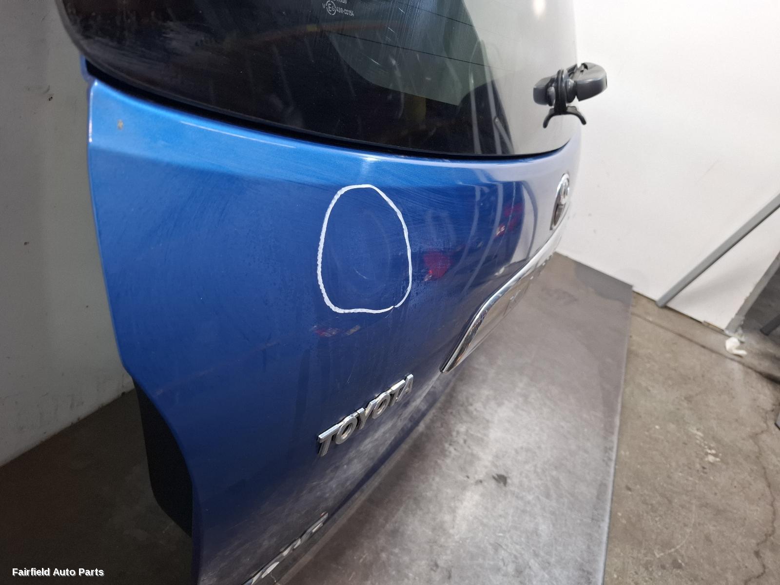 2007-2014 Toyota Kluger Bootlid Tailgate