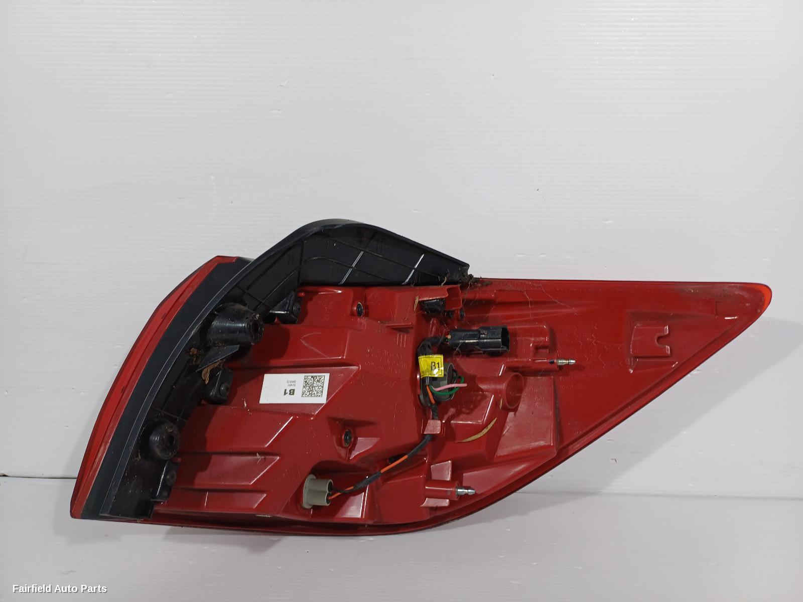 2014-2015 Kia Sportage Left Taillight