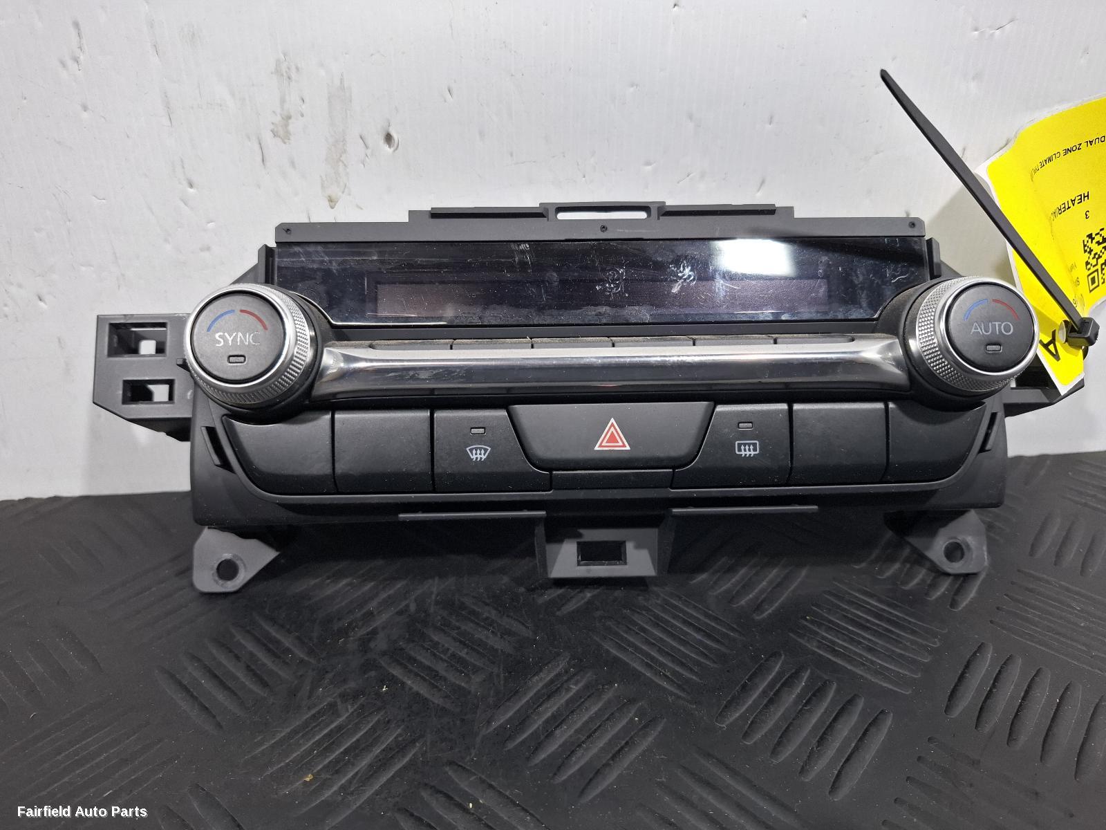 2019-2026 Mazda 3 Heater Ac Controls
