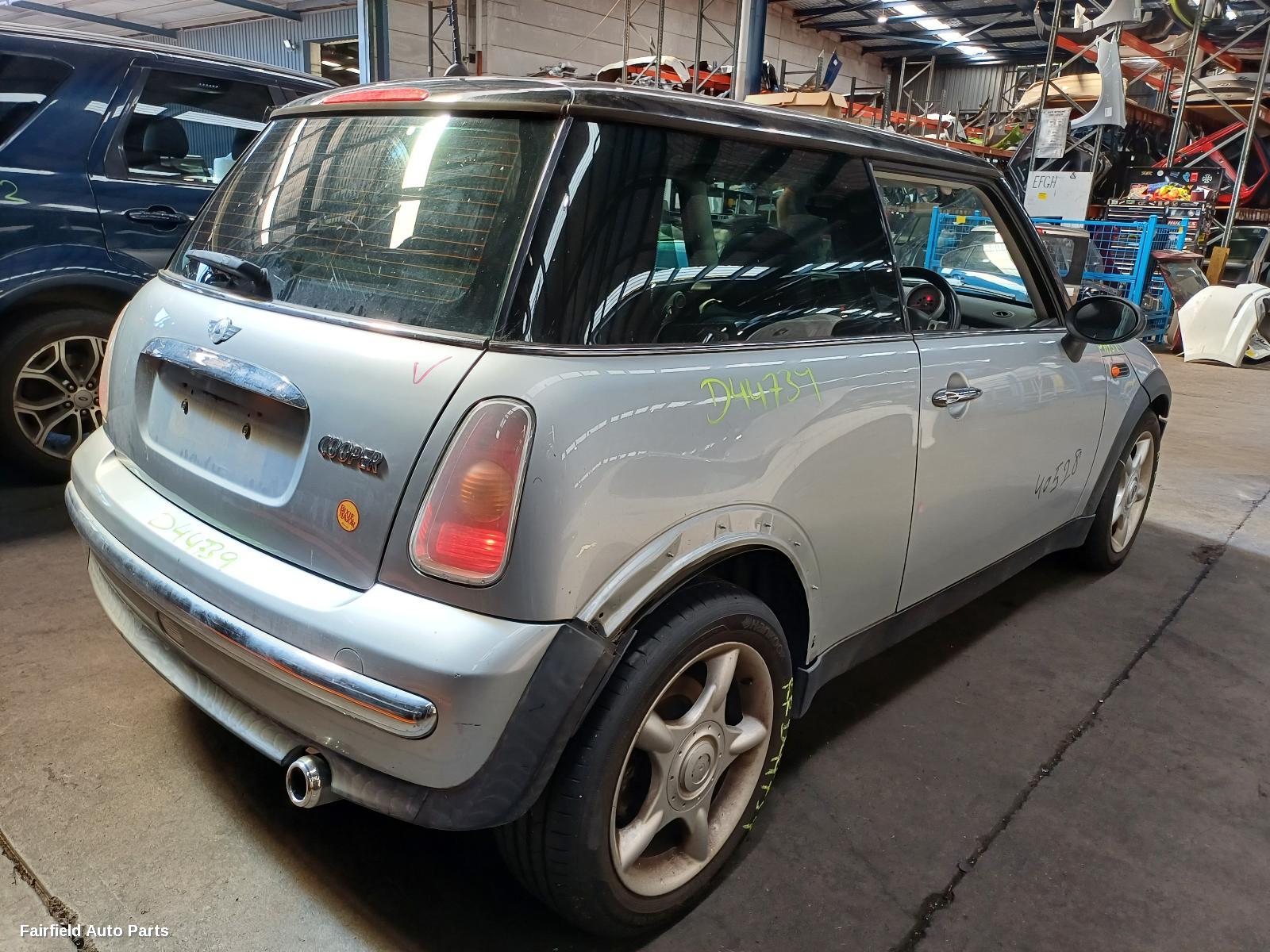 2004 Mini Cooper Left Door Mirror