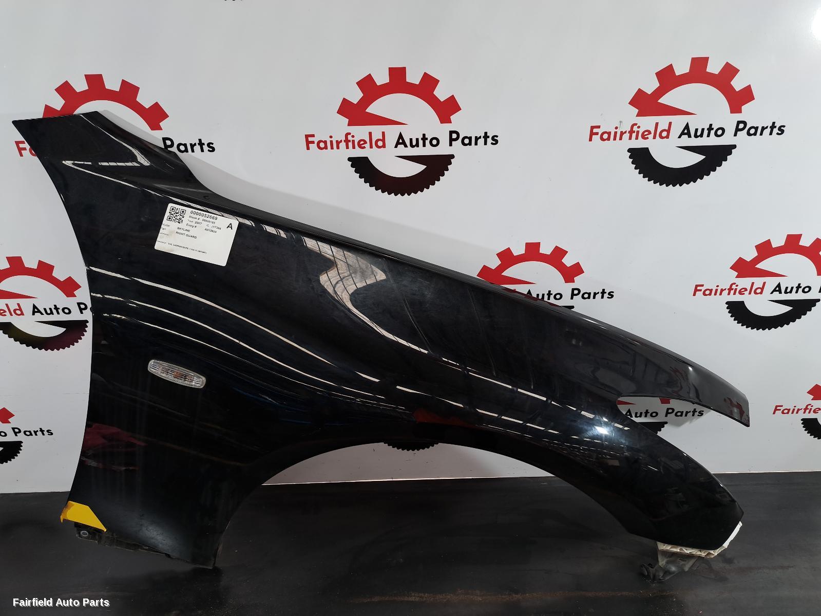 2006-2015 Nissan Skyline Right Guard