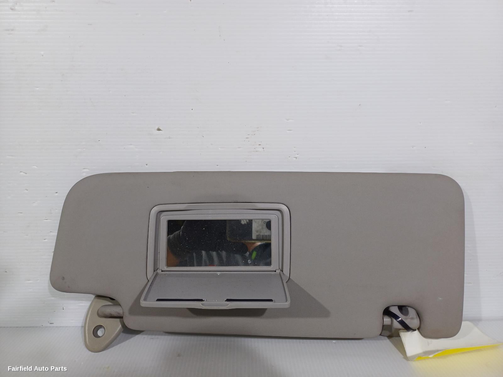 2017-2025 Ldv T60 Sunvisor