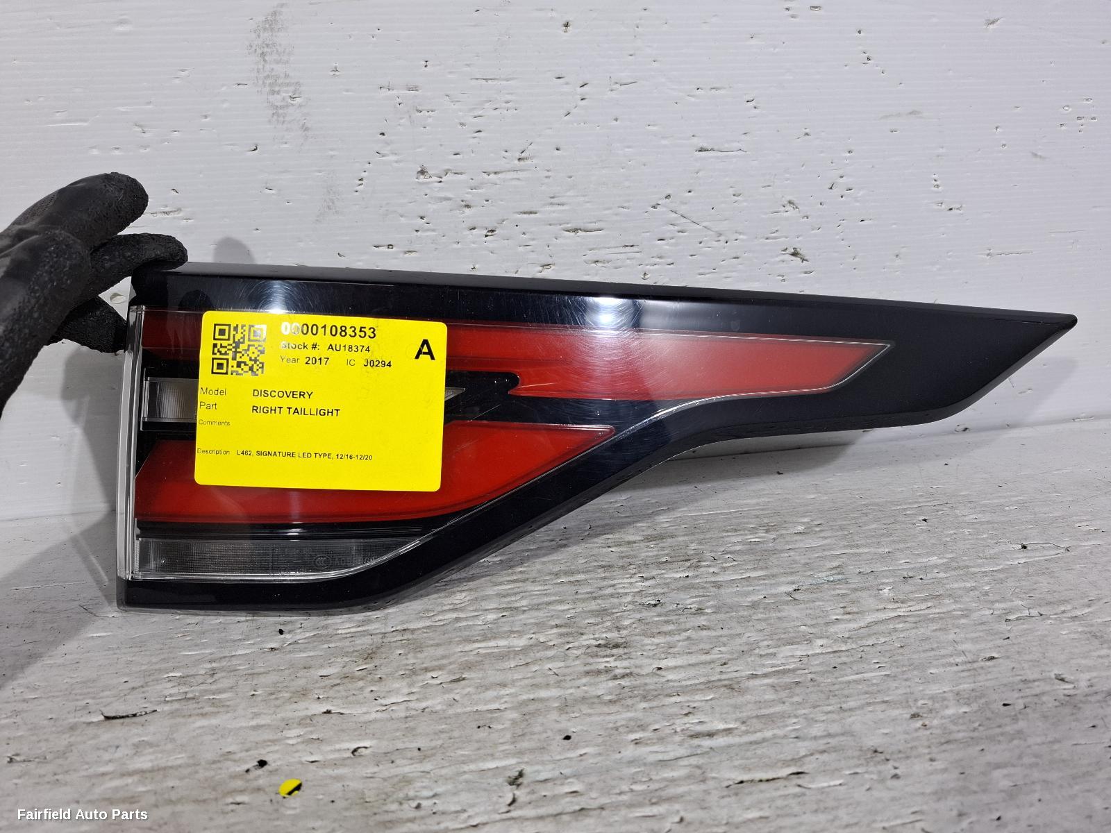 2016-2020 Land Rover Discovery Right Taillight