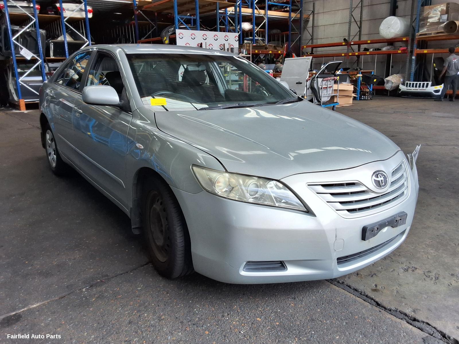 2006-2009 Toyota Camry Rear Garnish