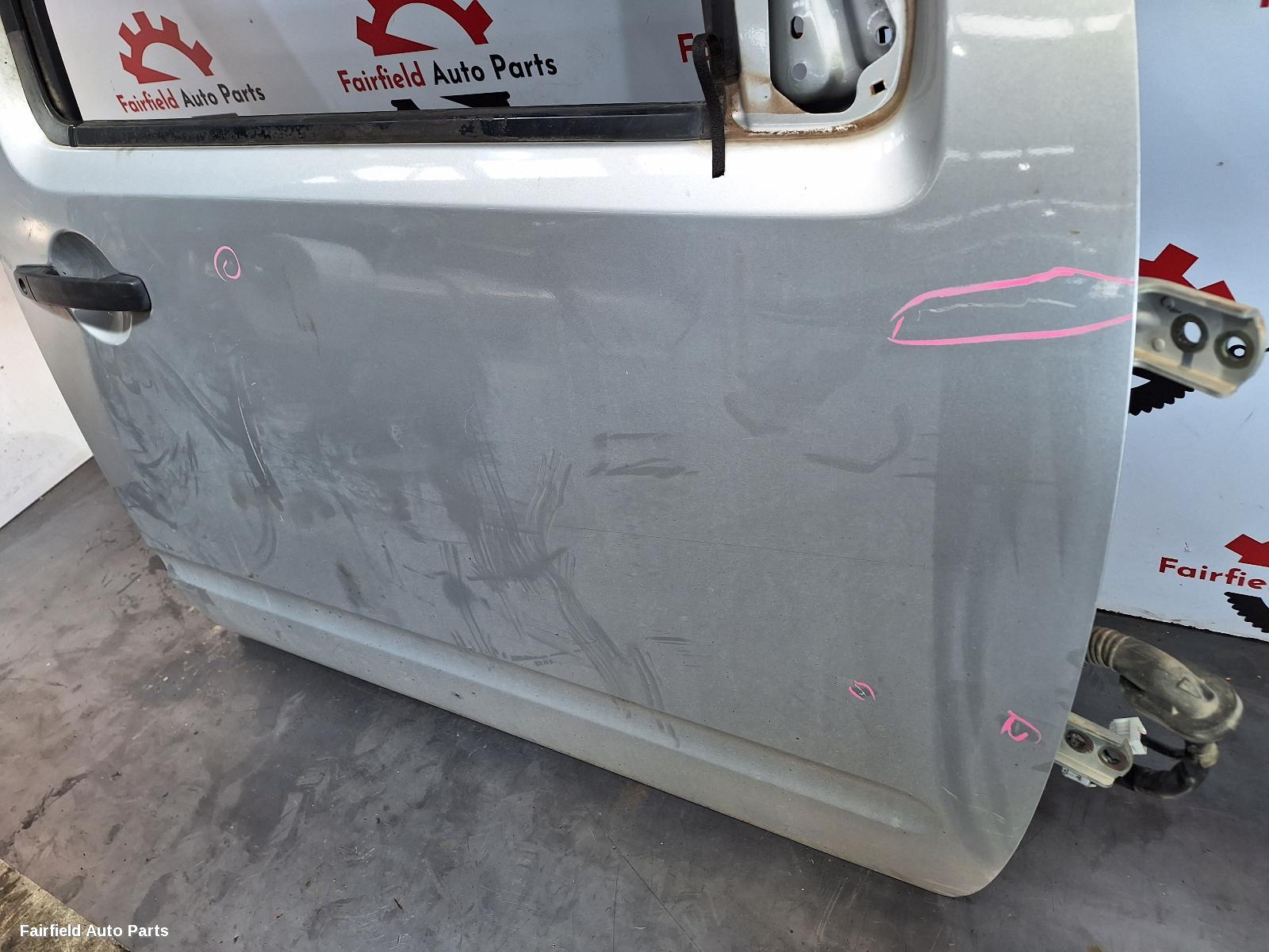 2008-2015 Nissan Navara Right Front Door