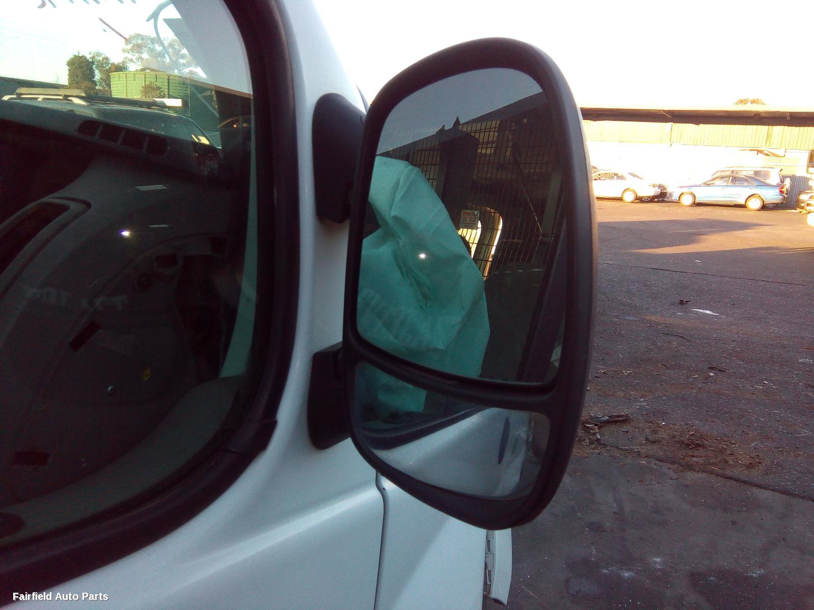 2014 Renault Trafic Rear Bumper