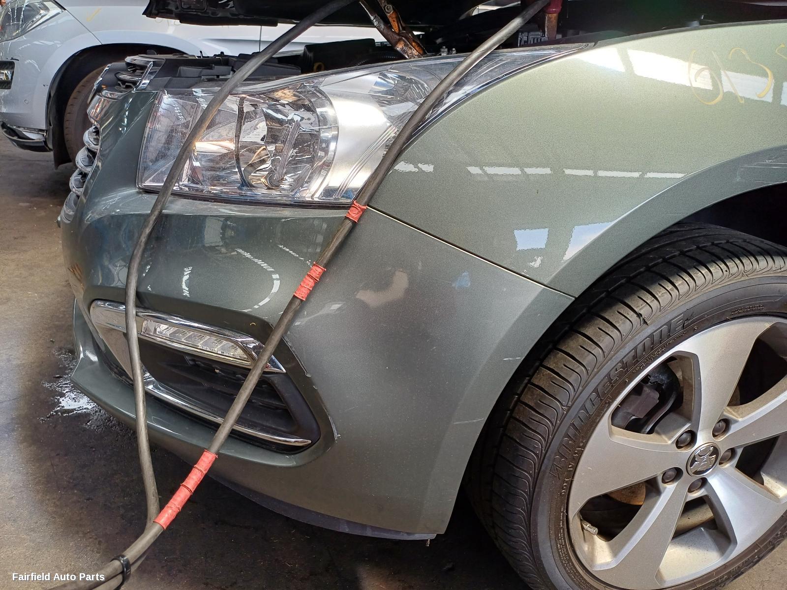 2016 Holden Cruze Right Headlamp