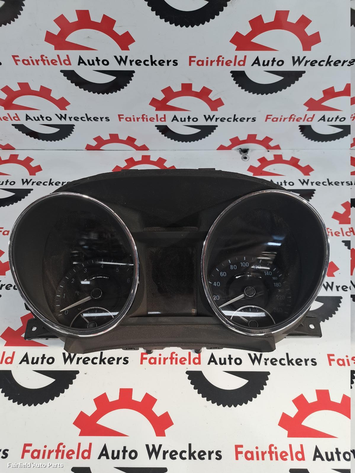 2015 Holden Commodore Instrument Cluster