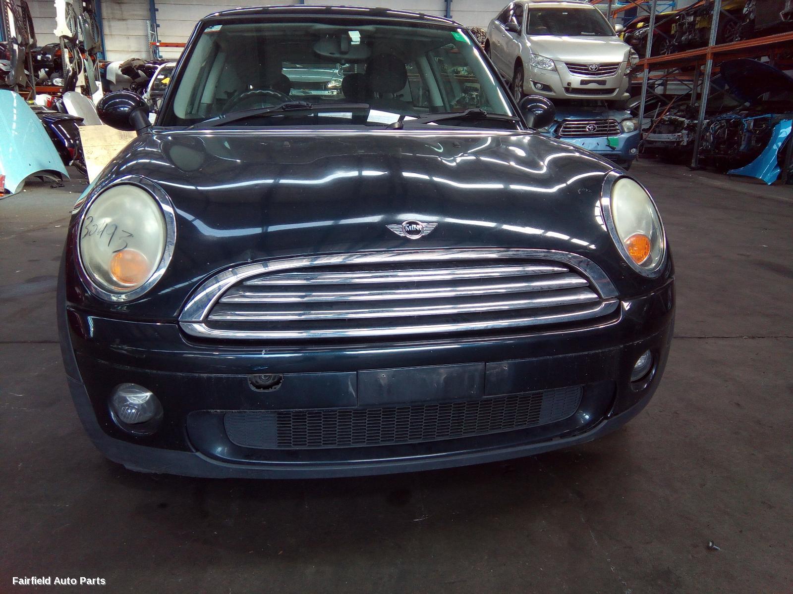 2008 Mini Cooper Right Headlamp